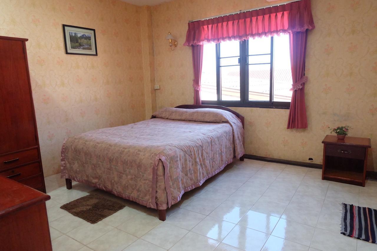 Thaveesinh Hotel Houei Sai Extérieur photo